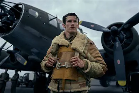 Callum Turner: Ang Bagong Mukha ng Bida sa 