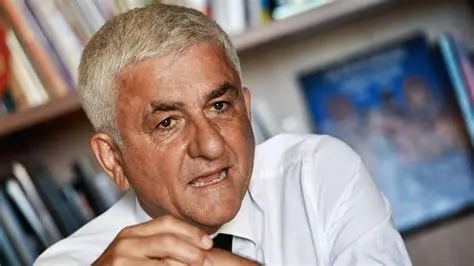 Hervé Morin : Parcours, Actions et Vision pour la Normandie