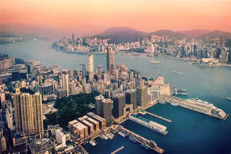 Hong Kong : La Perle de l'Asie, Entre Tradition et Modernité