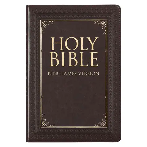 Key Features of the KJV Desktop Bible Book