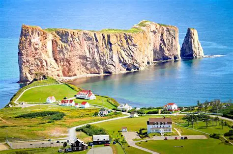 Québec : Plongez au Cœur d'une Culture Francophone Riche et d'une Nature Époustouflante